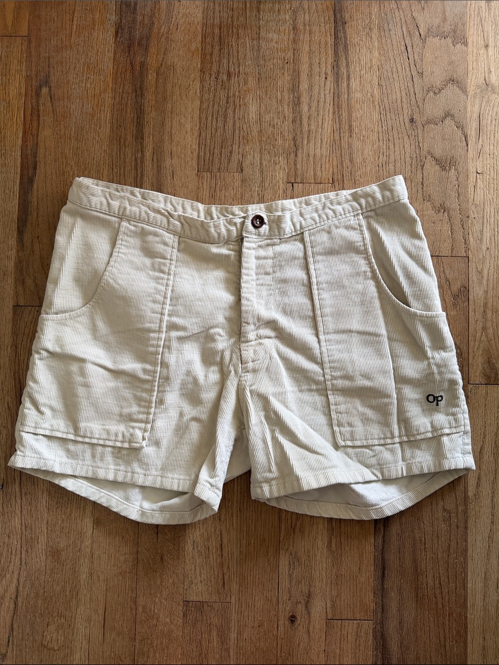Vintage OP 70s 80s Ocean Pacific Corduroy Shorts Cream Off-White Retro Surf